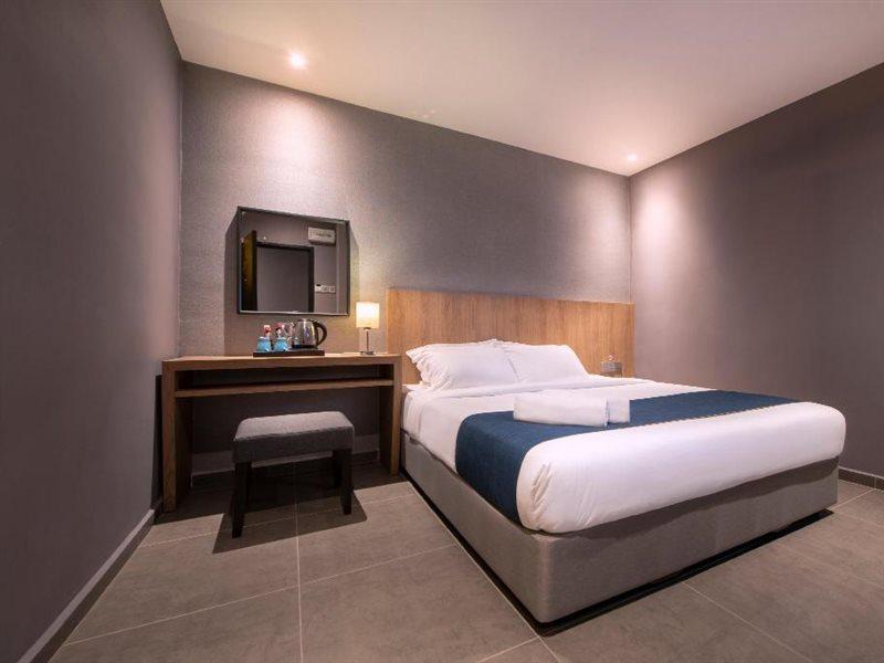 Orange Business Hotel Petaling Jaya Exterior photo