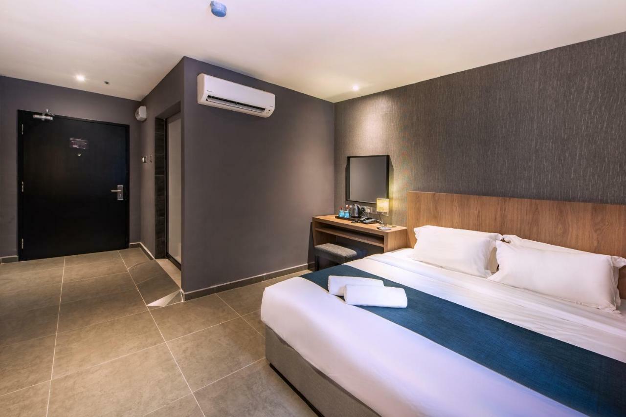 Orange Business Hotel Petaling Jaya Exterior photo